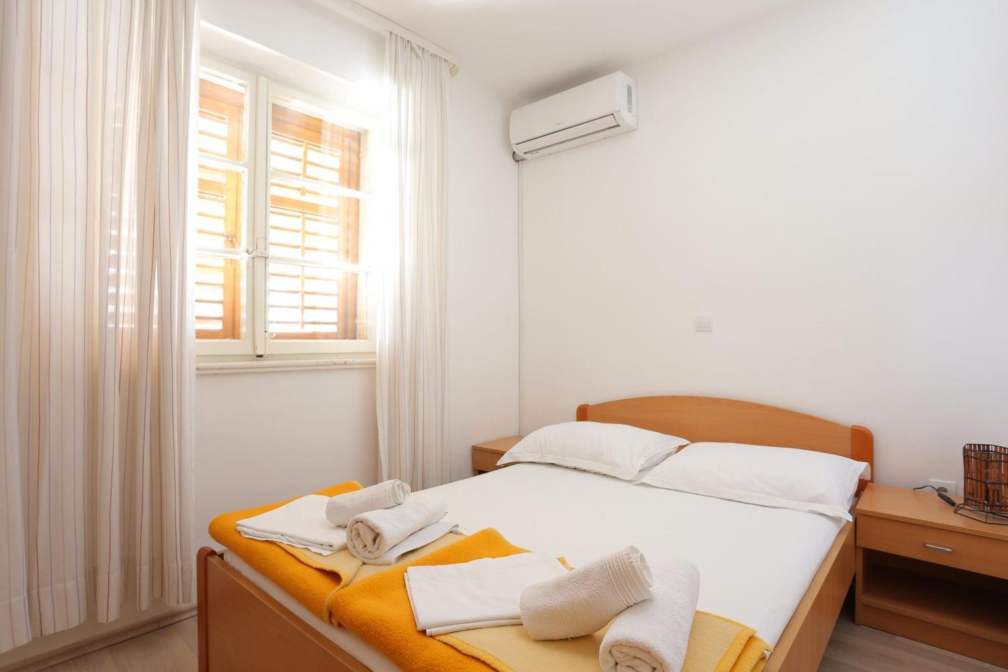 Apartments And Rooms With Parking Space Tucepi, Makarska - 5263 Εξωτερικό φωτογραφία