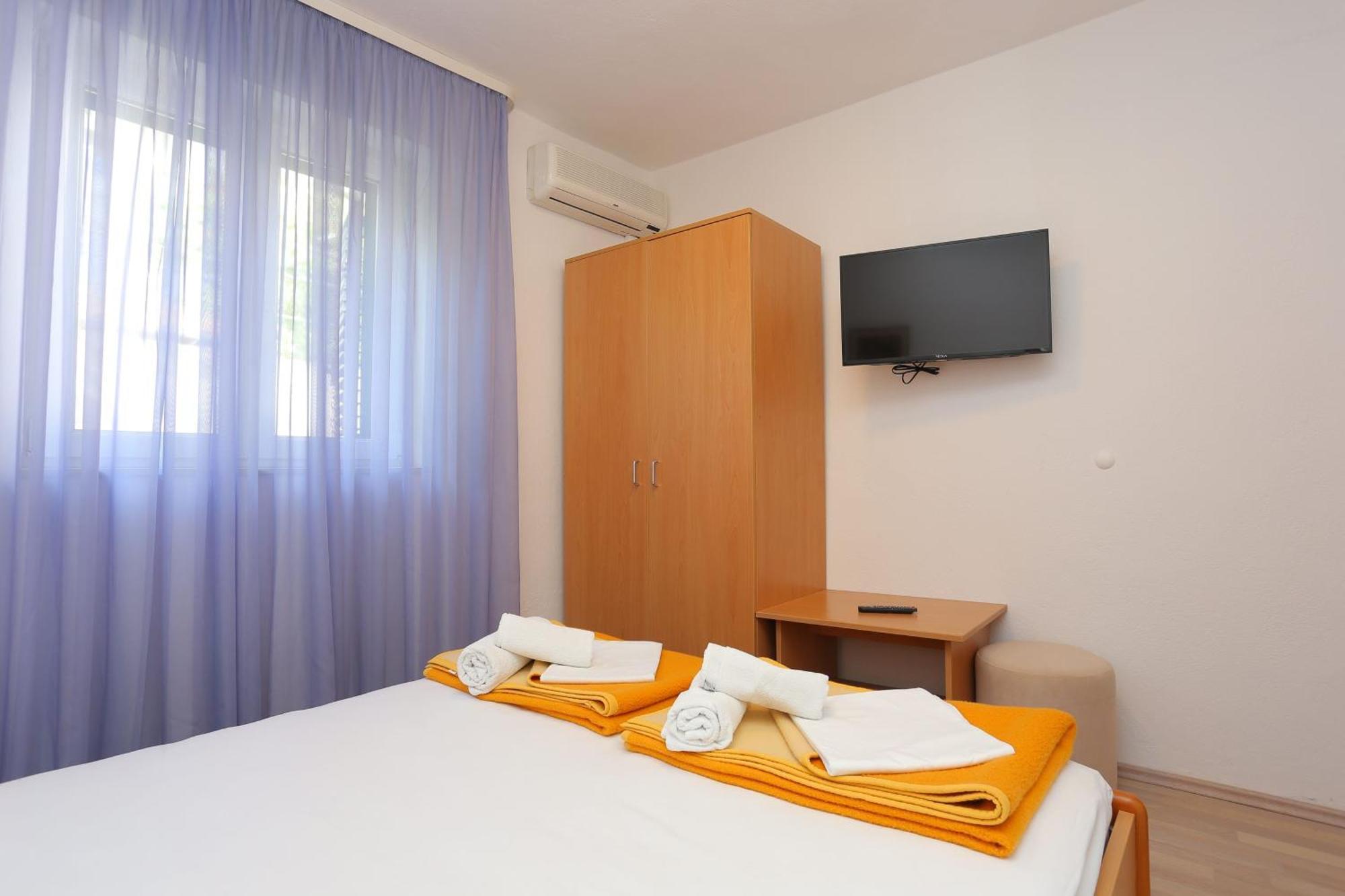 Apartments And Rooms With Parking Space Tucepi, Makarska - 5263 Εξωτερικό φωτογραφία